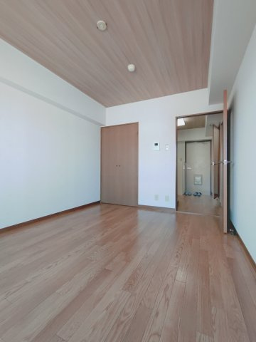 【居間・リビング】 | コーポラス石井　 | きれいな内装のリビングです