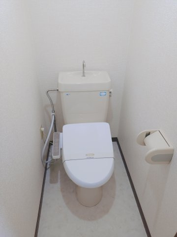 【トイレ】 | コーポラス石井　 | キレイな個室空間です