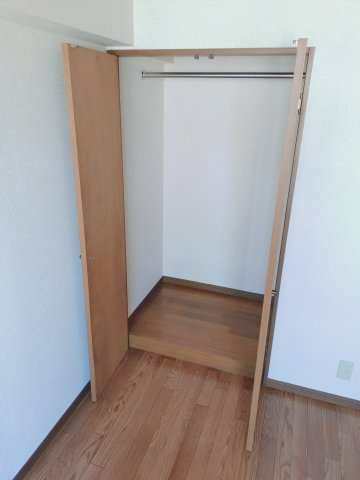 【収納】 | コーポラス石井　 | お洋服もたくさんしまえます