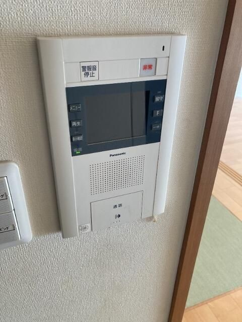 ラヴィアンコート墨田業平のセキュリティ|モニター付きインターホン