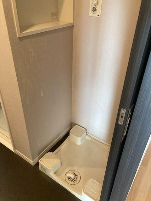 ラヴィアンコート墨田業平の設備|洗濯機置場