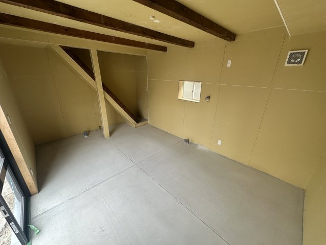 岸和田市加守町店舗・事務所の内装