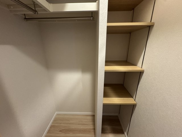 藤和明石公園ハイタウン弐号棟の収納