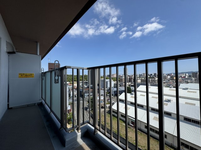 藤和明石公園ハイタウン弐号棟のバルコニー