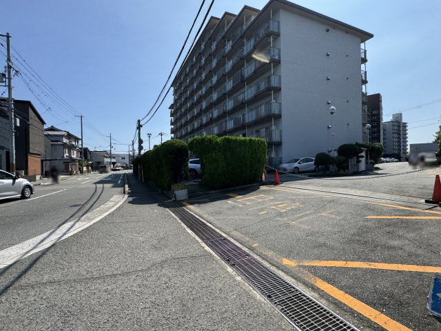 藤和明石公園ハイタウン弐号棟の外観