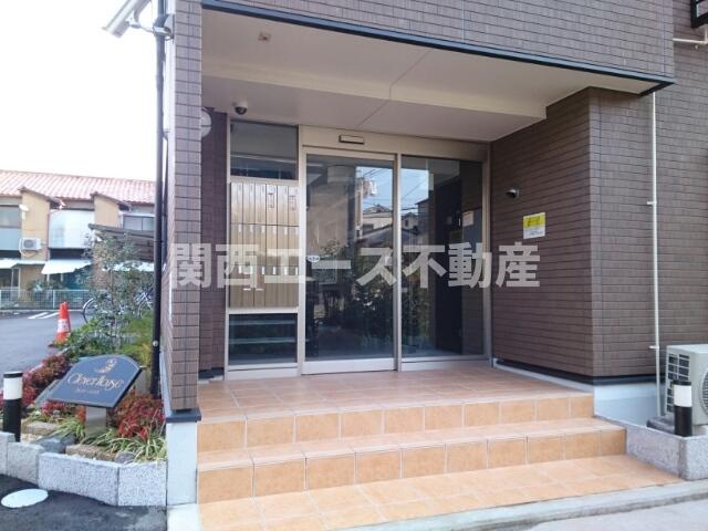 【エントランス】 | クレバーハウス