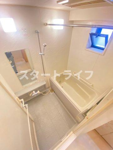 大阪市淀川区三国本町２丁目の賃貸マンションの浴室