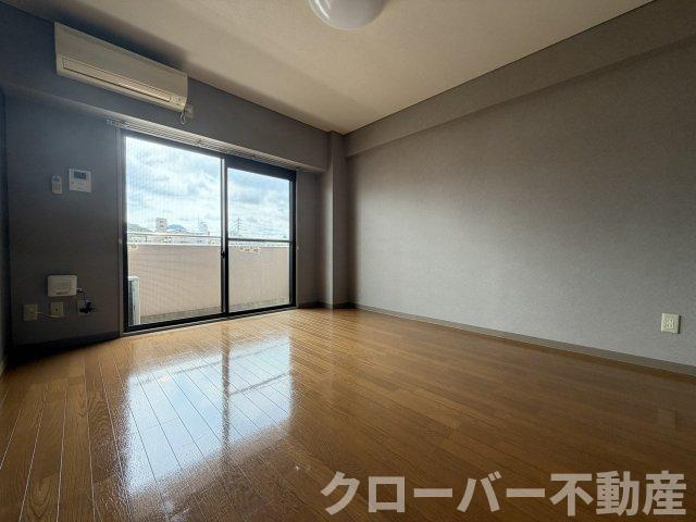 カーサ弐番丁の居間・リビング