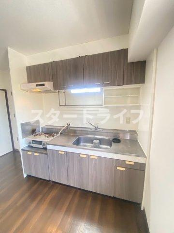 大阪市淀川区三国本町３丁目の賃貸マンションのキッチン