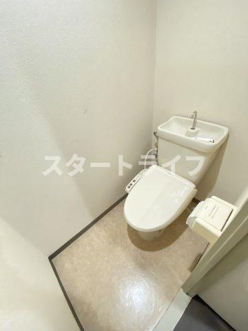 大阪市淀川区三国本町３丁目の賃貸マンションのトイレ