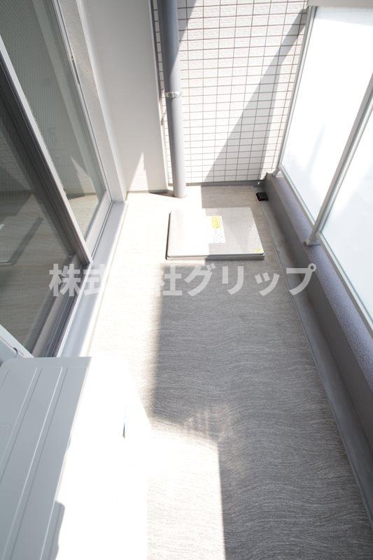 リヴシティ横濱新川町弐番館のバルコニー