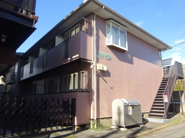 フラッツマルイの外観|外観２階建て
