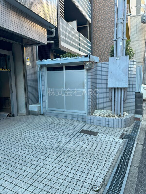 LINOBLDの設備