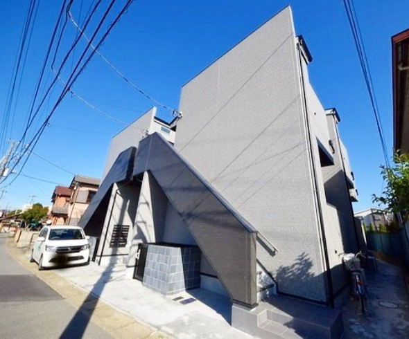 アンビエンテ千葉EAST館の外観