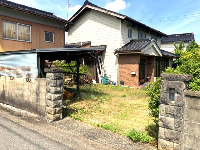 日高町松岡　中古戸建　7DKの庭
