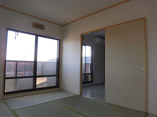 【和室】 | メゾンドール稲毛 | 和室6帖