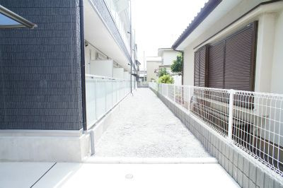 リブリ・ブライトのその他