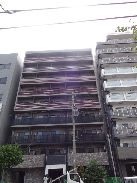 LUMEED横濱鶴見の外観