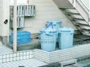 プラザ・ドゥ・ガロンヌＤ棟のその他共用部分|敷地内ゴミ置き場です。