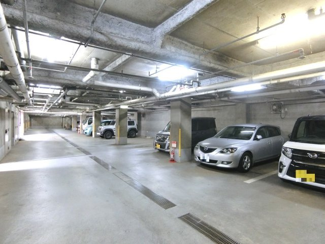 【駐車場】 | ヘリオス天神町レジデンス