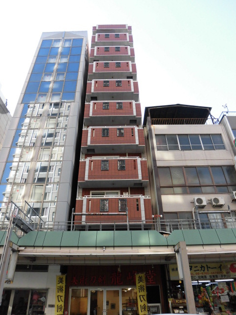 大阪市中央区松屋町住吉の賃貸マンションの外観