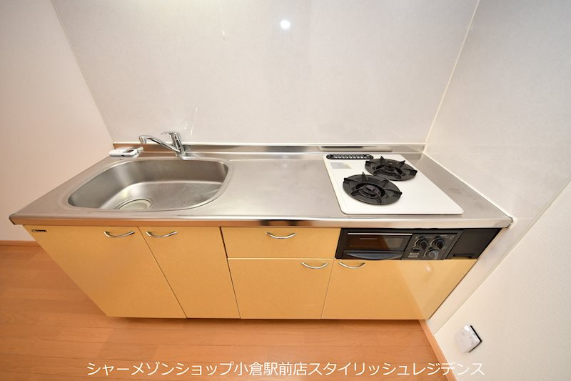 FORTUNATE砂津のキッチン