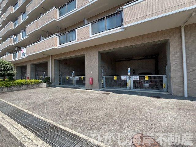 ダイアパレス湘南ライフタウンの駐車場|敷地内駐車場