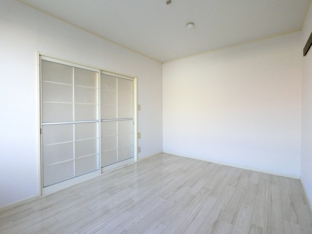 【寝室】 | ベルレージュ鹿野