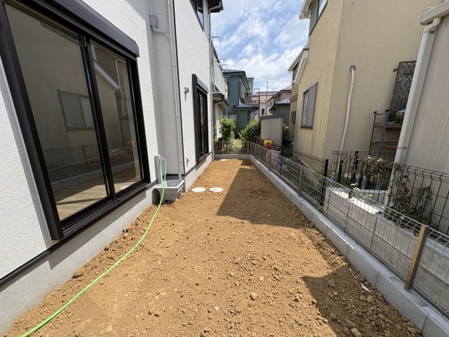 東深井20期【東深井小学校:徒歩10分】の庭