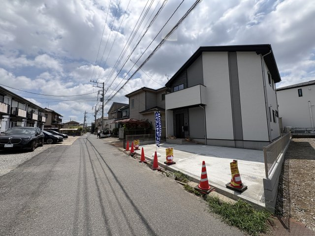 東深井20期【東深井小学校:徒歩10分】の前面道路含む現地写真