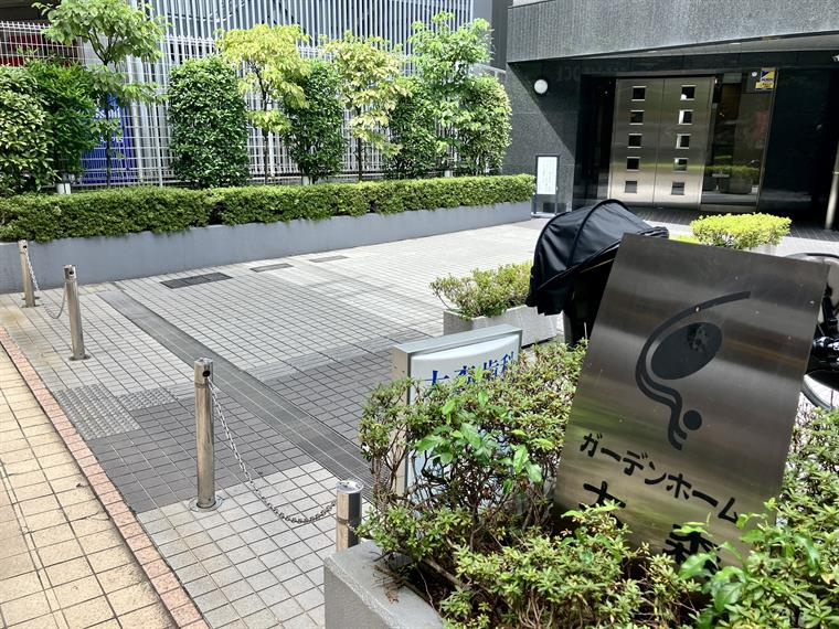 ガーデンホーム大森のエントランス|毎日通るエントランスはこのようになっています