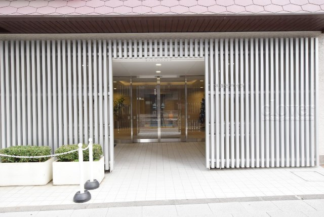【設備】 | 大塚台ハイツ | 郵便物を受け入れる住民共用のポスト。「集合ポスト」とも呼びます。ここもまた、マンションの「顔」のひとつです。～即日のご見学可能～　お問合せはお気軽にどうぞ。
