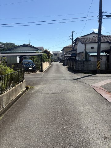 常磐藤原町名高儀 中古一戸建ての前面道路含む現地写真