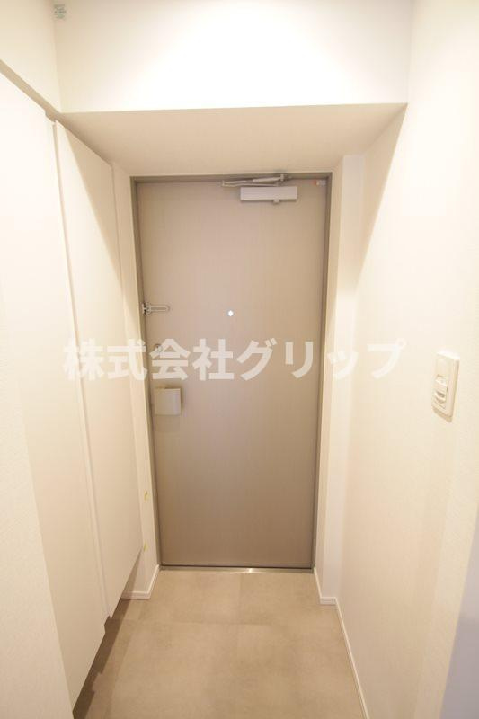 スパシエ横浜アルトの玄関
