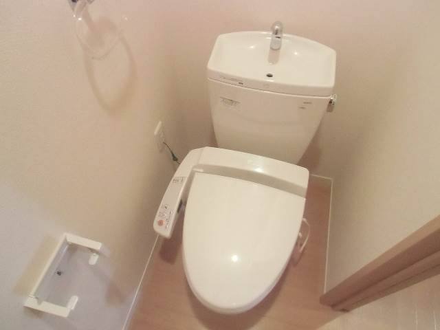 ファミール Bのトイレ
