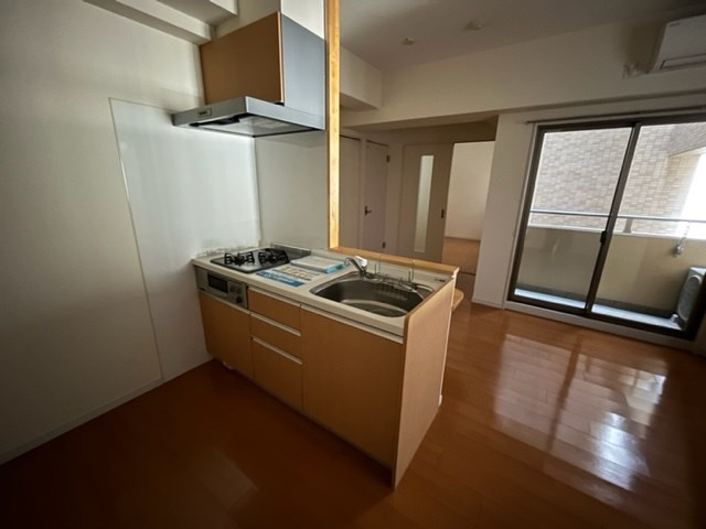 アーバン富田町のキッチン