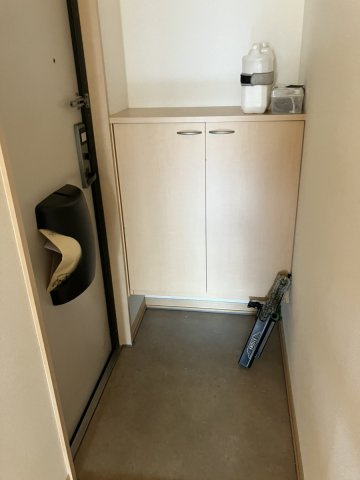 エスペランサTATSUMIの玄関