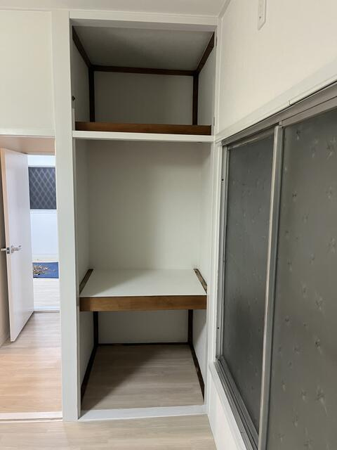 流山市三輪野山戸建の収納