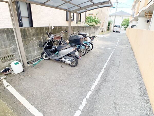 【駐車場】 | ラ・パルテール福富　壱番館