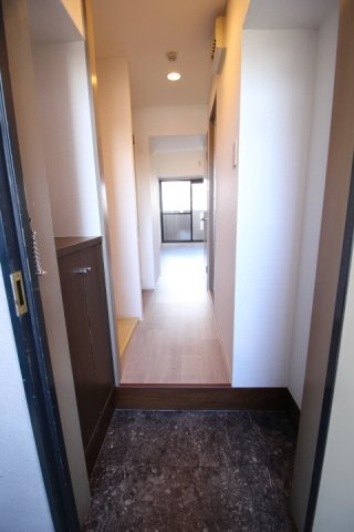 【玄関】