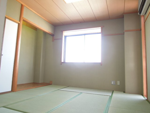 アーバンライフ88の和室