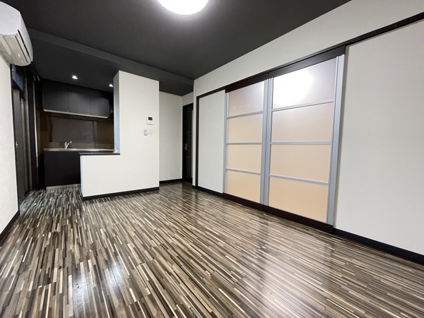 【居間・リビング】 | エスコ桑田マンションⅡ