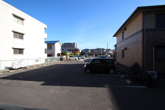 【駐車場】 | ビューフォート新保B棟