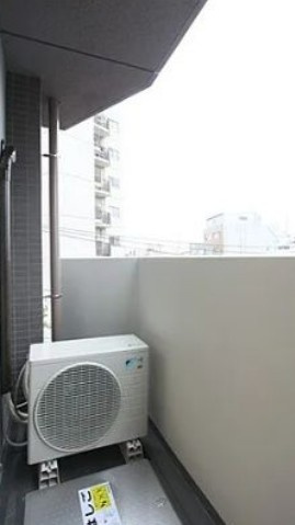 ＡＺＥＳＴ東十条のバルコニー
