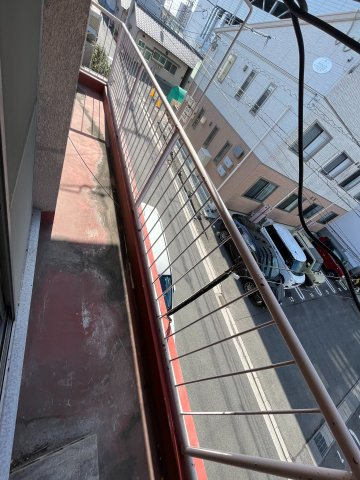 十日市中町ハイツのバルコニー