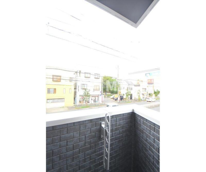【バルコニー】ＳＱＵＡＲＥＳ　Ｎｉｓｈｉａｒａｉ 