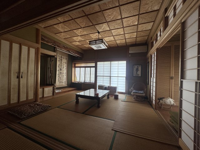 東区粟山4丁目　中古戸建の和室