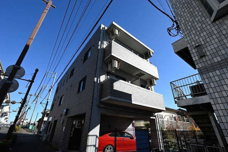 日野市新井２丁目の賃貸マンションの外観