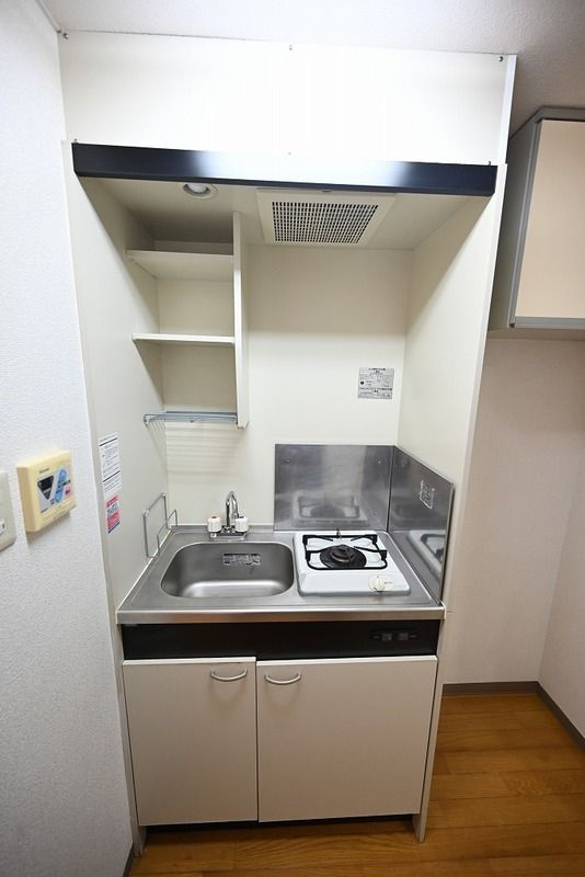 日野市新井２丁目の賃貸マンションのキッチン