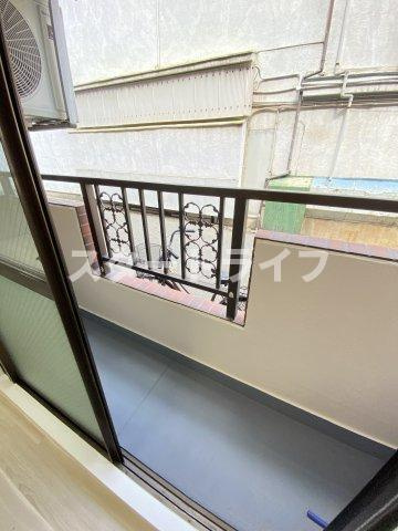大阪市淀川区西三国１丁目の賃貸マンションのバルコニー|参考写真